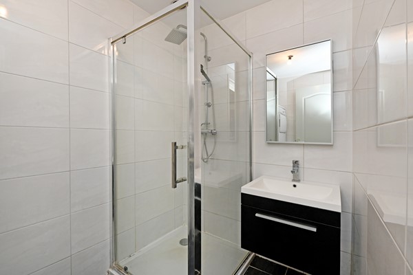 Medium property photo - Troelstrakade 137, 2531 AC Den Haag